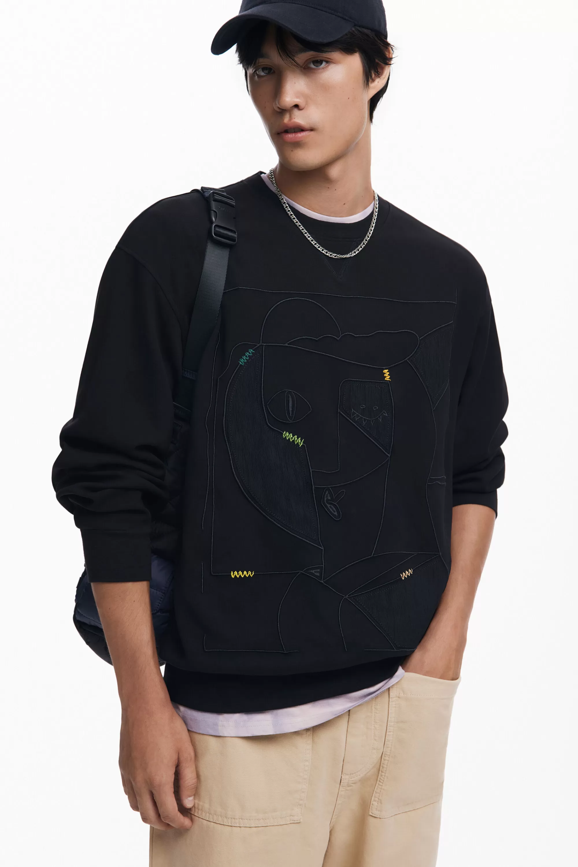 Desigual Jumpers And Sweatshirts>Contrast Embroidered Sweatshirt