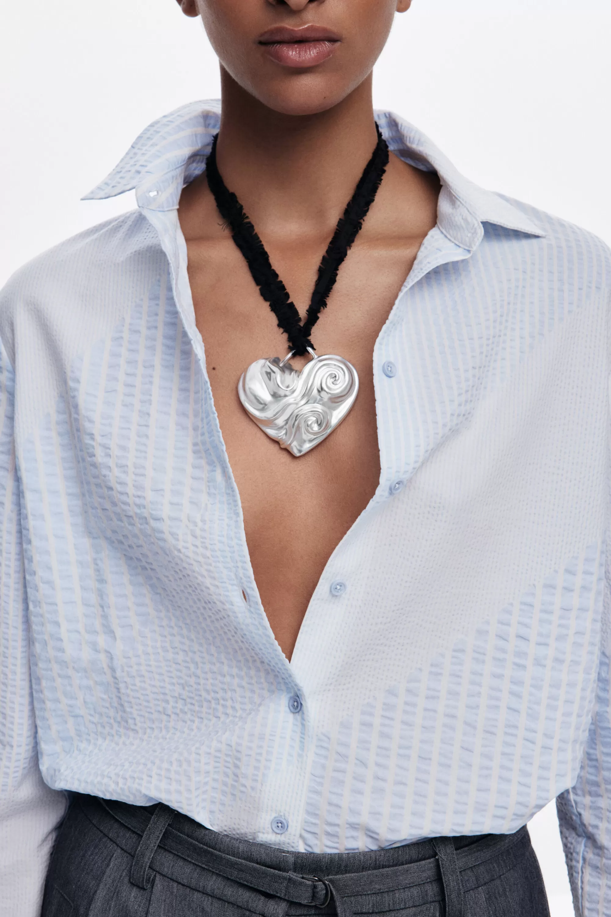 Desigual Jewelry>Zalio silver-plated heart pendant with ribbon